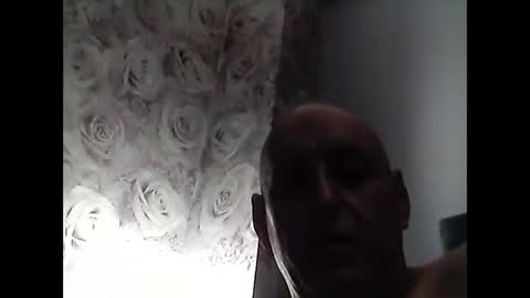 massivecock1980604187 online show from 02-25-25, 05:58