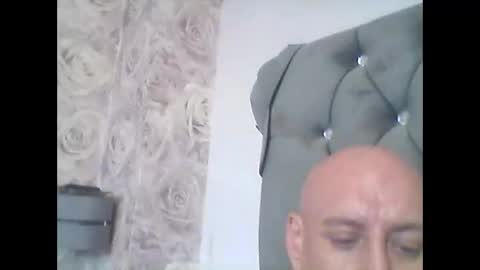 massivecock1980604187 online show from 09-17-25, 03:57