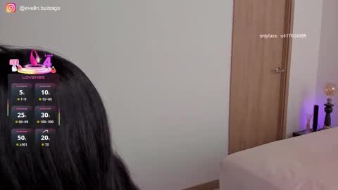 Snapshot of massivecockfuckbunny chatting on 10-02-25, 06:37 Eve Independent model online show from 10-02-25, 06:37