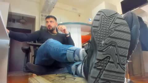 Matthew online show from 11-12-25, 08:30