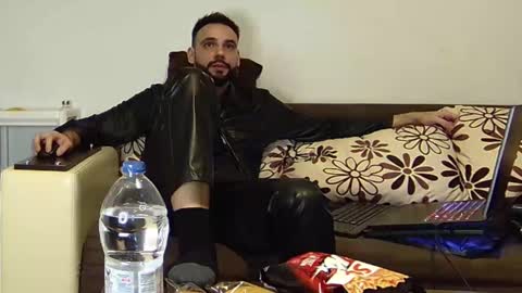 SIR online show from 01-26-25, 03:06