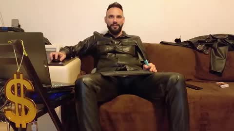 SIR online show from 11-30-25, 05:39