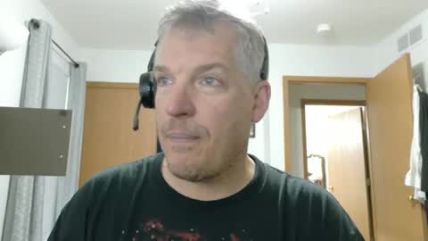 Snapshot of master_thorn chatting on 11-08-25, 05:34 Master Thorn online show from 11-08-25, 05:34