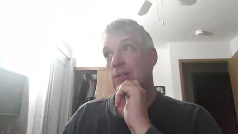 Snapshot of master_thorn chatting on 11-13-25, 04:00 Master Thorn online show from 11-13-25, 04:00