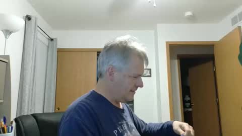 Snapshot of master_thorn chatting on 11-16-25, 03:56 Master Thorn online show from 11-16-25, 03:56