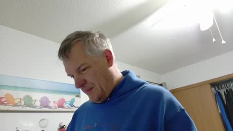 Snapshot of master_thorn chatting on 11-17-25, 02:45 Master Thorn online show from 11-17-25, 02:45