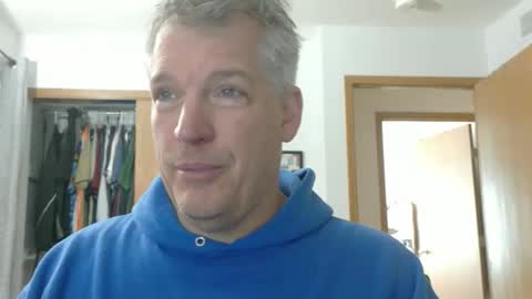 Snapshot of master_thorn chatting on 11-23-25, 03:01 Master Thorn online show from 11-23-25, 03:01