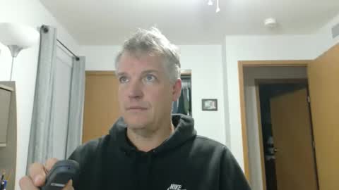 Snapshot of master_thorn chatting on 11-30-25, 03:10 Master Thorn online show from 11-30-25, 03:10