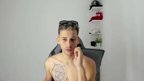 Snapshot of masteralda09 chatting on 11-22-25, 03:55 Alpha junior online show from 11-22-25, 03:55