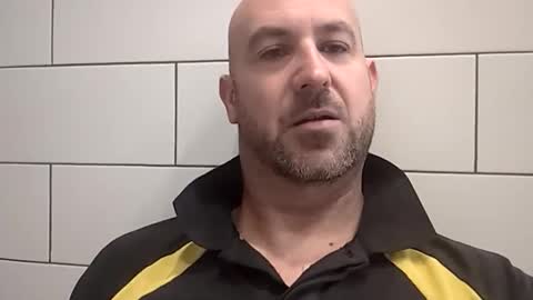 Snapshot of masterclass69er chatting on 10-30-25, 11:00 Bob online show from 10-30-25, 11:00