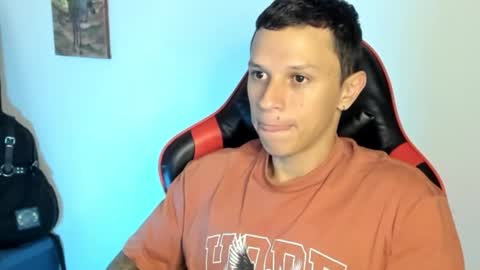 Snapshot of masterdave7 chatting on 02-09-26, 02:15 Dave online show from 02-09-26, 02:15