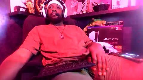 Snapshot of mastermarvel22 chatting on 02-23-26, 03:48 BlackMarvel online show from 02-23-26, 03:48