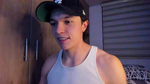 mastrangelo_x online show from 10-01-25, 05:02