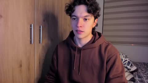 mastrangelo_x online show from 10-09-25, 04:21