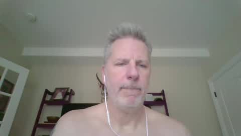 Snapshot of masturbater_kevin chatting on 02-27-25, 04:53 masturbater_kevin online show from 02-27-25, 04:53
