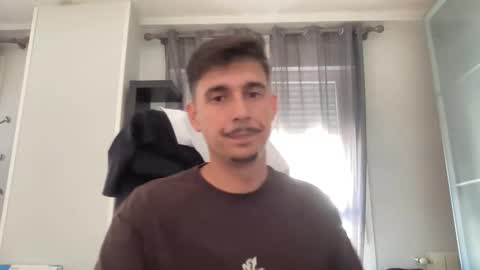 Aaron online show from 09-09-25, 01:54