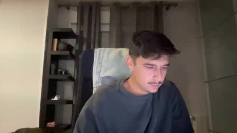 Aaron online show from 11-06-25, 05:25