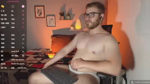 Snapshot of mateo_ocampo chatting on 10-09-25, 09:02 Mateo Ocampo online show from 10-09-25, 09:02