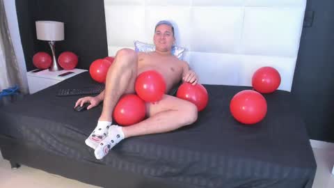 Matheo and Mia  online show from 01-25-25, 02:26