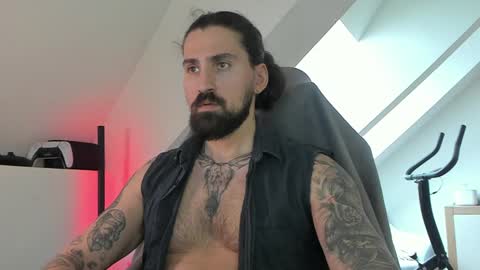 Snapshot of mateohalifa chatting on 01-15-25, 11:21 mateohalifa online show from 01-15-25, 11:21
