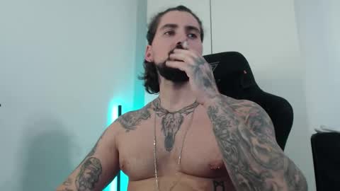 Snapshot of mateohalifa chatting on 10-18-25, 06:19 mateohalifa online show from 10-18-25, 06:19