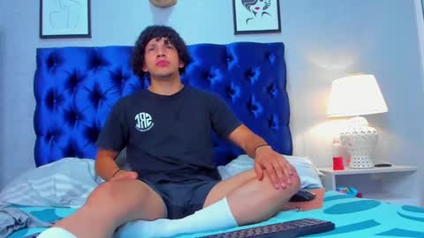 MATEO KING online show from 03-12-25, 03:24