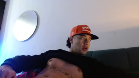 Snapshot of mathew444 chatting on 02-07-26, 11:36 STRURIBE ON INSTAGRAM online show from 02-07-26, 11:36