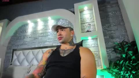 mathew_colt online show from 10-01-25, 10:05