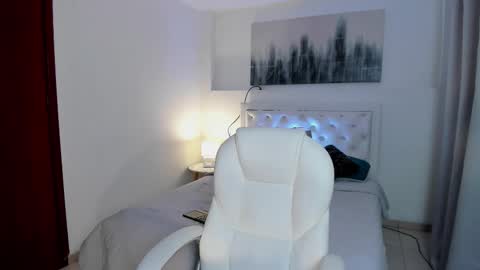 Mathew online show from 10-24-25, 07:43