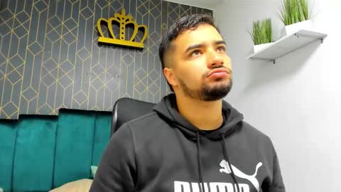 Mathews online show from 11-28-25, 11:57