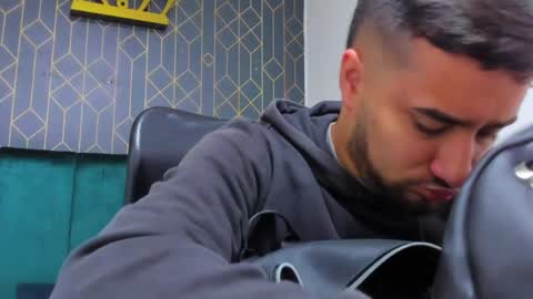 Mathews online show from 04-14-26, 11:38