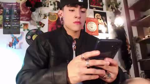 Mathew                        online show from 01-12-25, 02:14