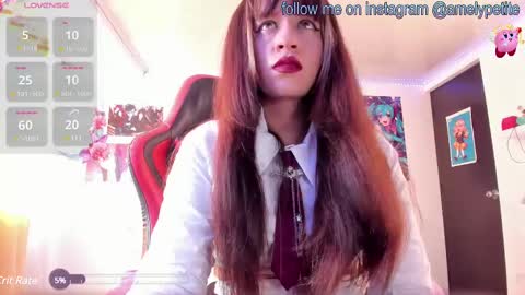 Snapshot of mathildalapetite chatting on 02-20-25, 08:58 Mathilda Lapetite online show from 02-20-25, 08:58