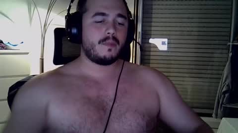 Snapshot of mathou34 chatting on 12-02-24, 10:34 Mathou online show from 12-02-24, 10:34