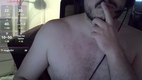 Snapshot of mathou34 chatting on 12-11-24, 01:28 Mathou online show from 12-11-24, 01:28