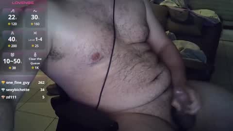 Snapshot of mathou34 chatting on 12-20-24, 08:45 Mathou online show from 12-20-24, 08:45