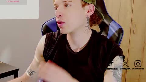 Snapshot of mathwx_ chatting on 11-22-25, 07:57 Alejandro Alex online show from 11-22-25, 07:57