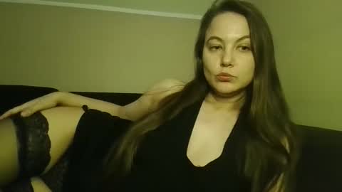 Snapshot of mati1da chatting on 10-22-25, 10:42 Matild online show from 10-22-25, 10:42