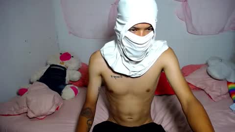 Snapshot of matias18__ chatting on 09-30-25, 03:28 matias18__ online show from 09-30-25, 03:28