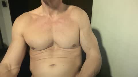 Snapshot of matiasmartin2030 chatting on 03-09-26, 12:14 MatiasMatureMuscle online show from 03-09-26, 12:14