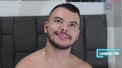 Snapshot of matiastowers chatting on 12-01-25, 05:45 Matias Towers online show from 12-01-25, 05:45