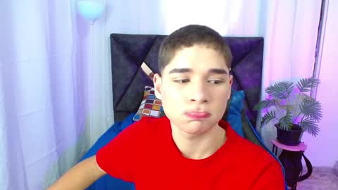 Mati online show from 10-21-25, 01:45