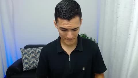 Matias online show from 11-12-25, 01:33