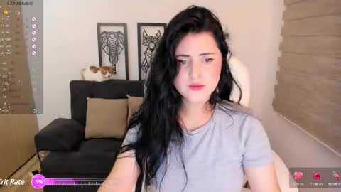 Snapshot of matilda_sweet18 chatting on 12-20-24, 01:47 Lucia online show from 12-20-24, 01:47