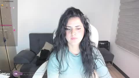 Snapshot of matilda_sweet18 chatting on 02-21-25, 07:12 Lucia online show from 02-21-25, 07:12