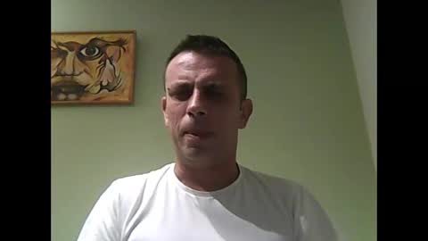 Snapshot of matoterzic48 chatting on 09-27-25, 04:12 toma online show from 09-27-25, 04:12