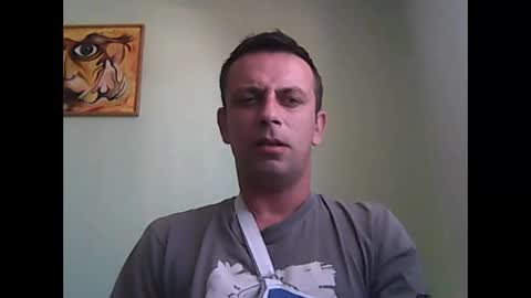 Snapshot of matoterzic48 chatting on 10-19-25, 11:11 toma online show from 10-19-25, 11:11