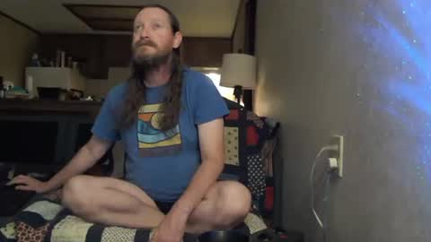 matross43 online show from 11-18-25, 08:52