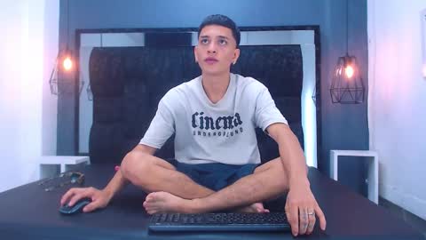 Matt Ruso online show from 10-11-25, 06:17