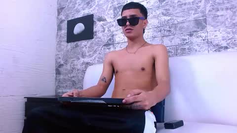 Matt Ruso online show from 10-18-25, 06:19